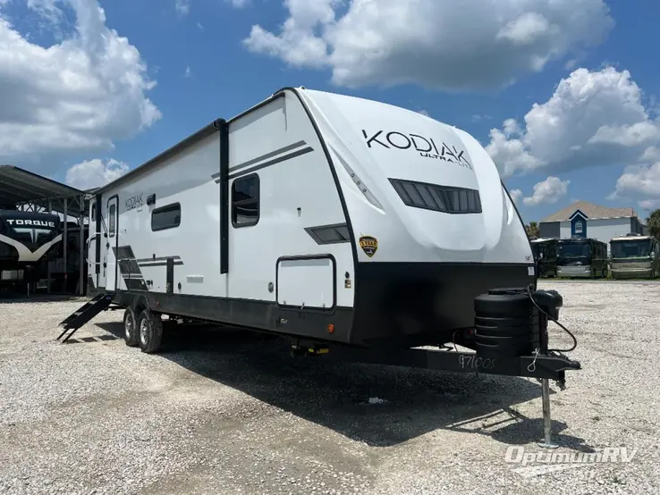2023 Dutchmen Kodiak Ultra-Lite 302BHSL RV Photo 1