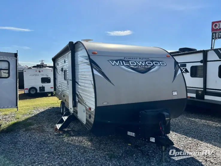 2019 Forest River Wildwood X-Lite 230BHXL RV Photo 1