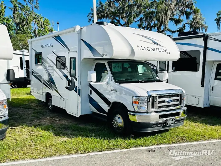 2022 Thor Magnitude GA RV Photo 1