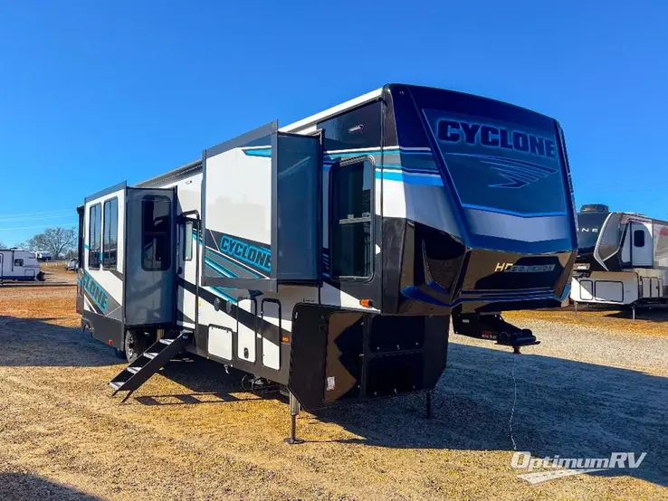 New 2024 Heartland Cyclone 3714 Fifth Wheel at Optimum RV Spartanburg