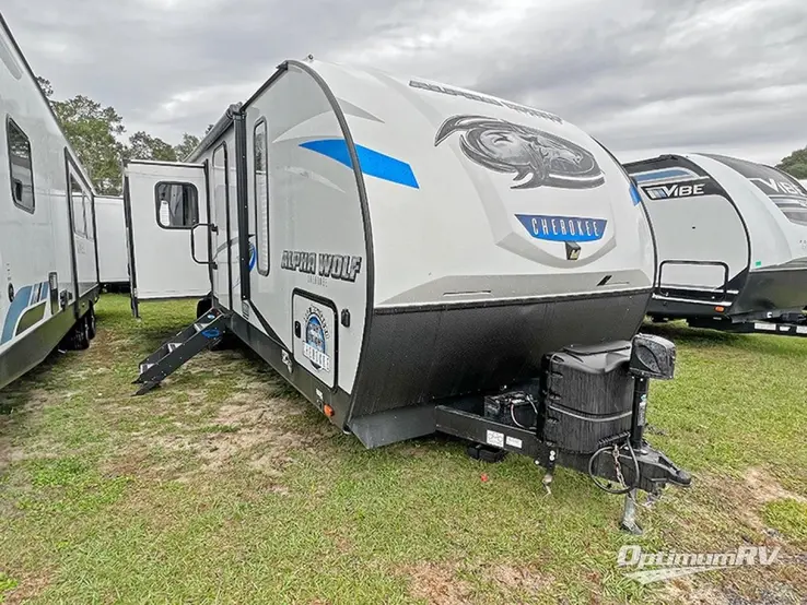 2020 Forest River Cherokee Alpha Wolf 26RL-L RV Photo 1