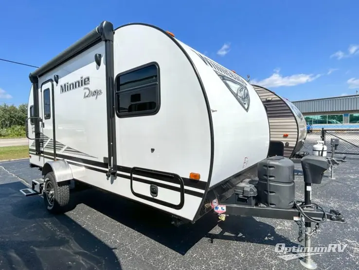2020 Winnebago Minnie 185DB RV Photo 1