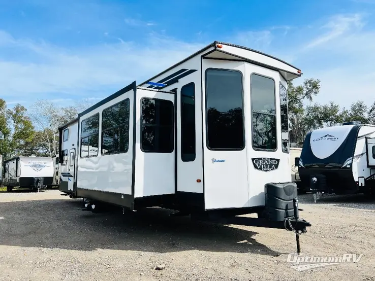 2022 Forest River Salem Grand Villa 42FLDL RV Photo 1