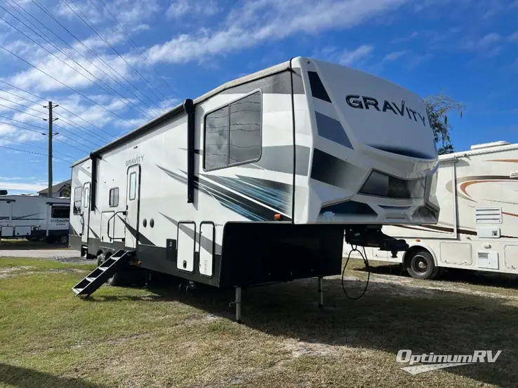 2022 Heartland Gravity 3640 RV Photo 1