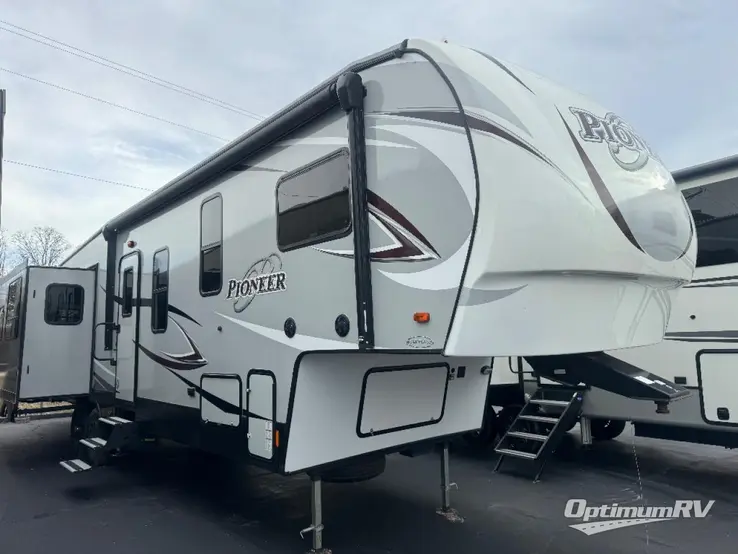 2019 Heartland Pioneer 355 RV Photo 1