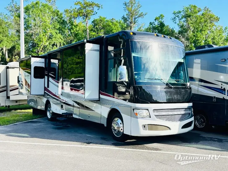 2014 Itasca Suncruiser 35P RV Photo 1