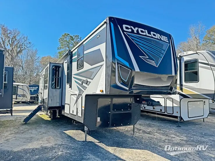 2022 Heartland Cyclone 4006 RV Photo 1