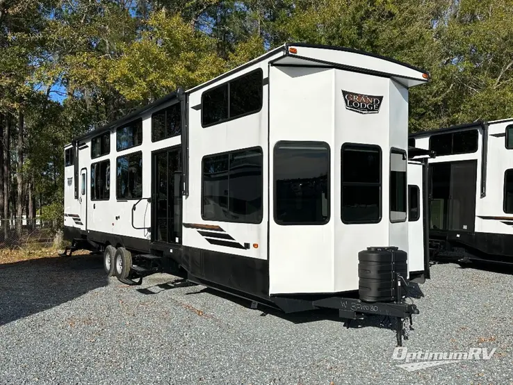 2024 Forest River Wildwood Grand Lodge 42VIEW RV Photo 1