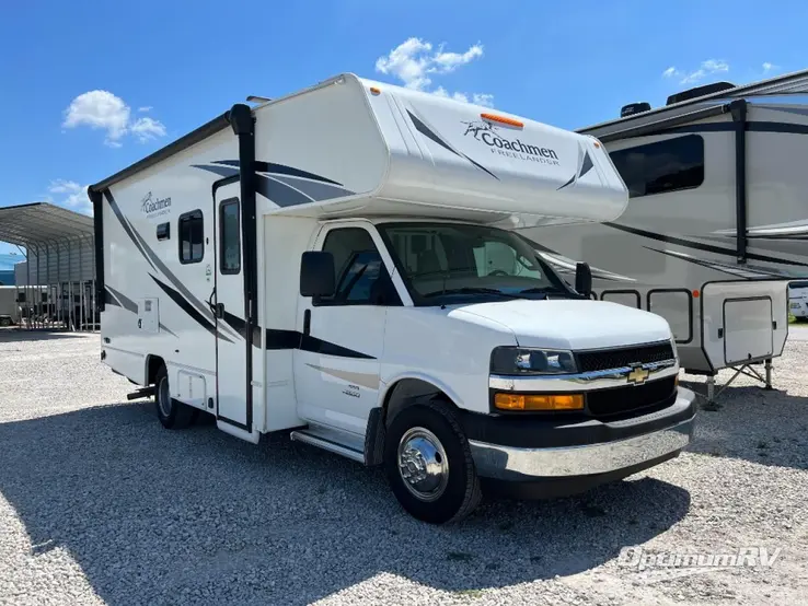 2021 Coachmen Freelander 22XG Chevy 4500 RV Photo 1