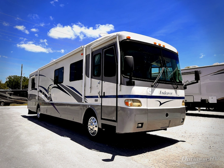 2000 Holiday Rambler Endeavor 38WDS RV Photo 1
