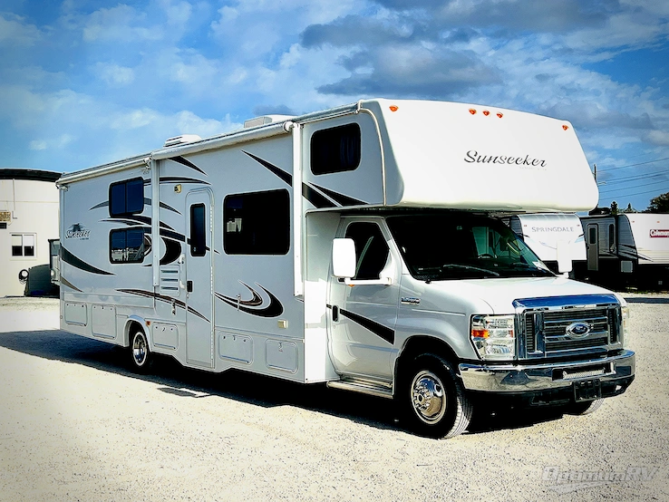2014 Forest River Sunseeker LE 3170DS RV Photo 1