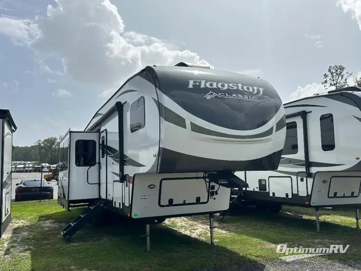 2023 Forest River Flagstaff Classic 529WS RV Photo 1