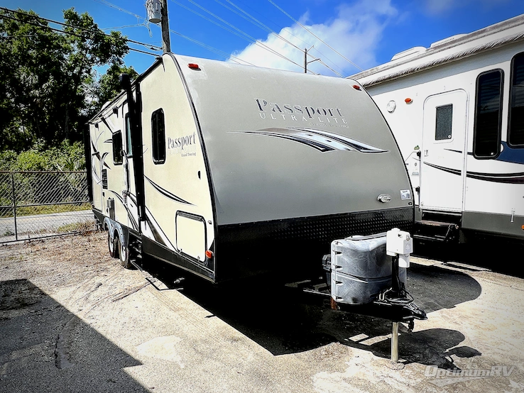 2016 Keystone Passport 2250RB Grand Touring RV Photo 1