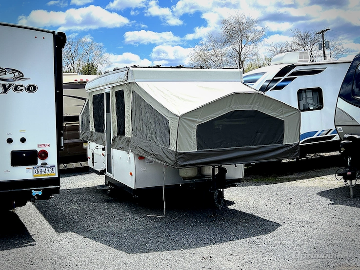 2016 Forest River Flagstaff MACLTD Series 227 RV Photo 1