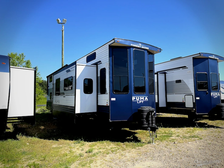 2025 Palomino Puma Destination 402LFT RV Photo 1