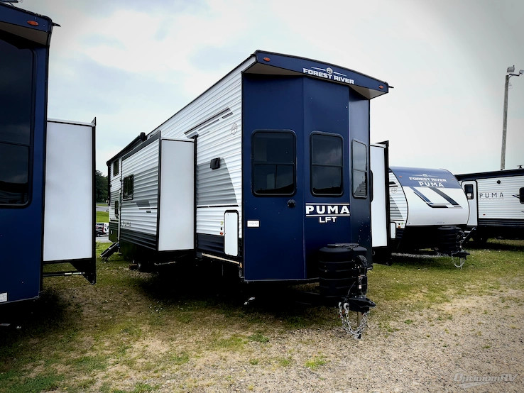 2025 Palomino Puma Destination 403LFT RV Photo 1