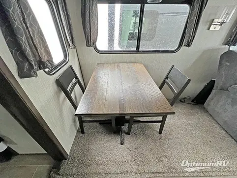 2020 Forest River Cherokee Alpha Wolf 26RL-L RV Photo 4
