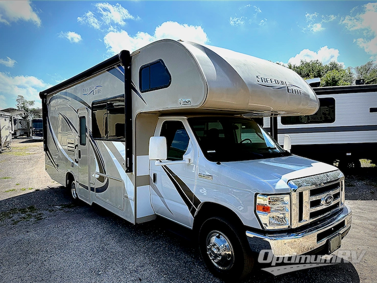 2017 Thor FREEDOM ELITE 26HE RV Photo 1