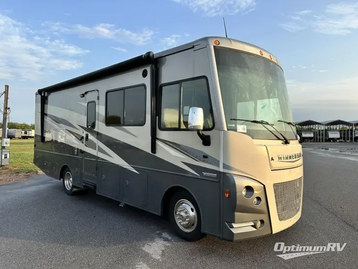 2022 Winnebago Sunstar 27P RV Photo 1