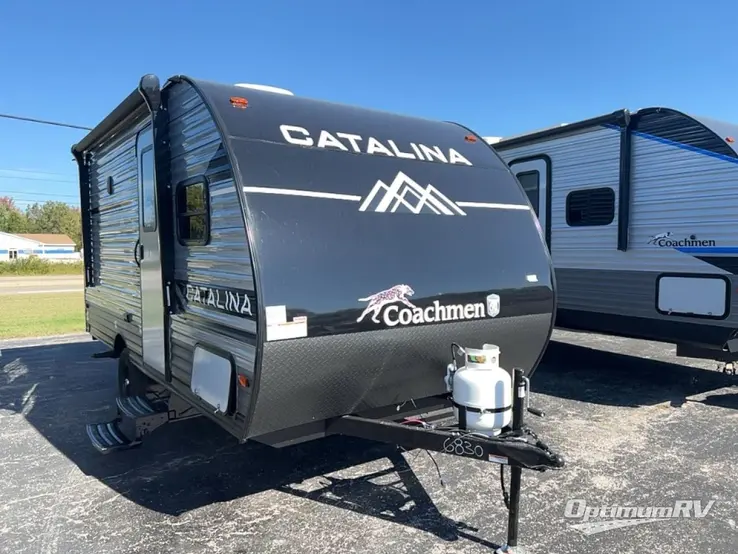 2024 Coachmen Catalina Summit Series 7 164RBX RV Photo 1