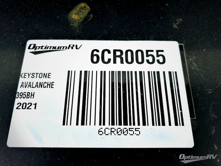 2021 Keystone Avalanche 395BH RV Photo 1
