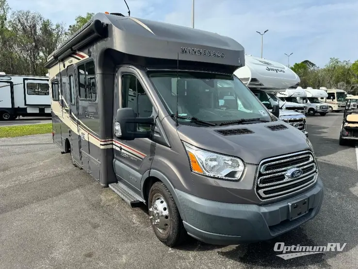 2017 Winnebago Fuse 23T RV Photo 1