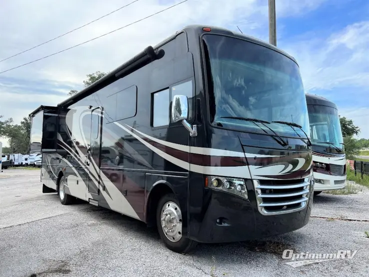 2016 Thor Miramar 34.3 RV Photo 1