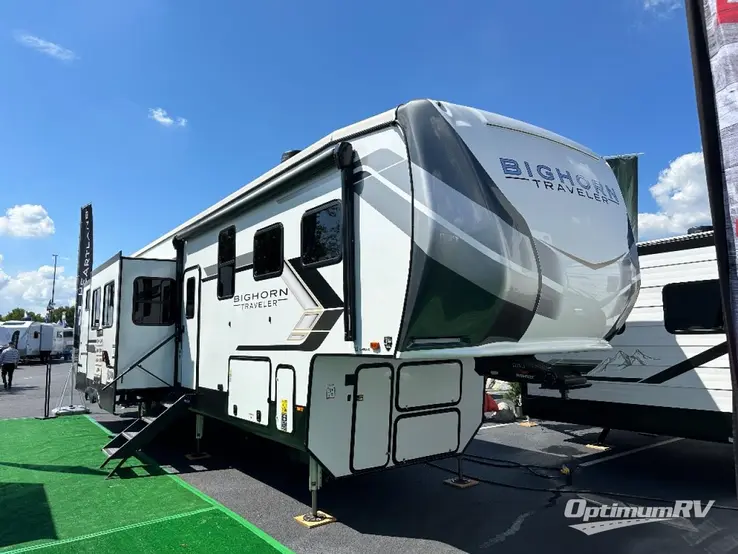 2024 Heartland Bighorn Traveler 37DB RV Photo 1