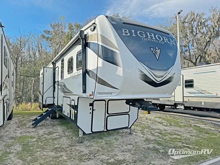 2022 Heartland Bighorn Traveler 37TB RV Photo 1