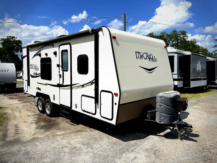 2016 Forest River Flagstaff Micro Lite 23FBKS RV Photo 1