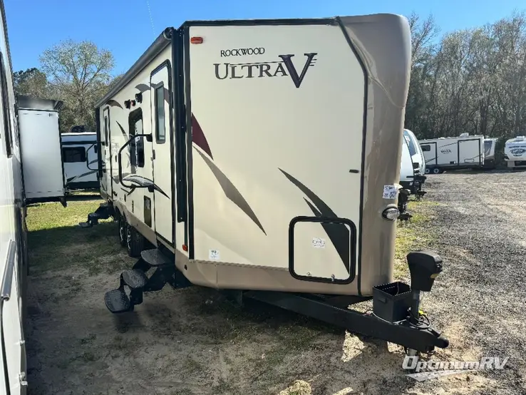 2017 Forest River Rockwood Ultra V 2618VS RV Photo 1