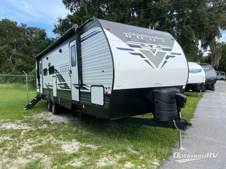 2023 Palomino Puma 26RLS RV Photo 1