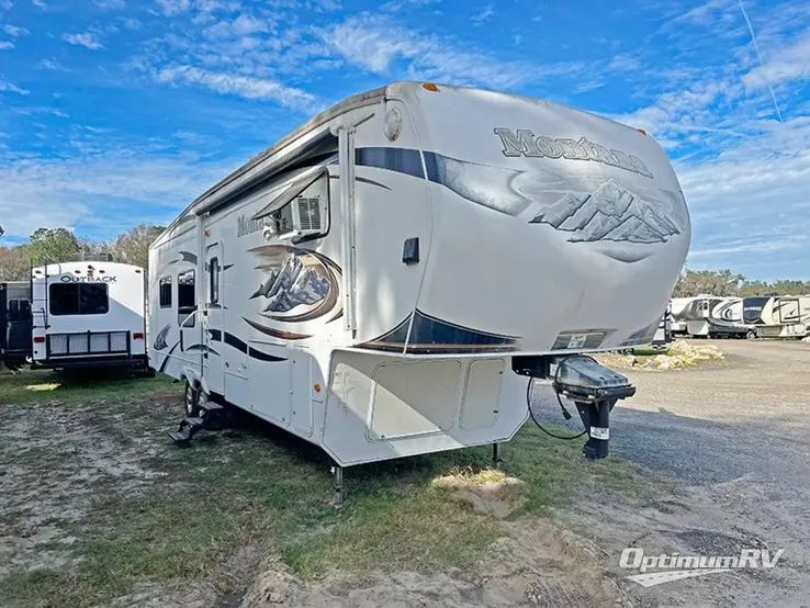 2009 Keystone Montana 3665 RE RV Photo 1