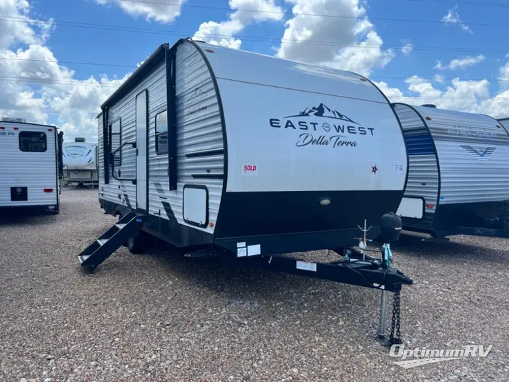 2022 East To West Della Terra 230RB RV Photo 1