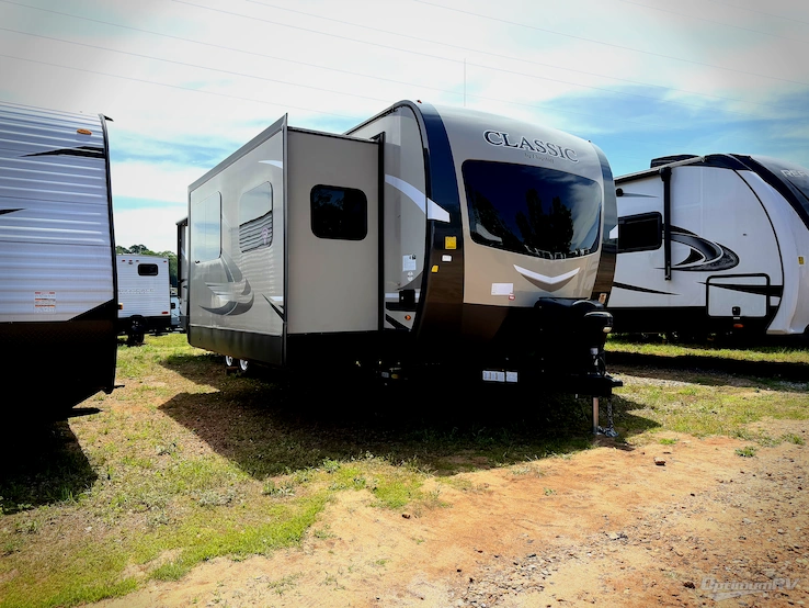 2019 Forest River Flagstaff Classic Super Lite 832FLBS RV Photo 1
