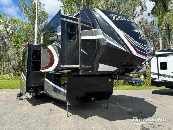 2021 Grand Design MOMENTUM 376THS RV Photo 1