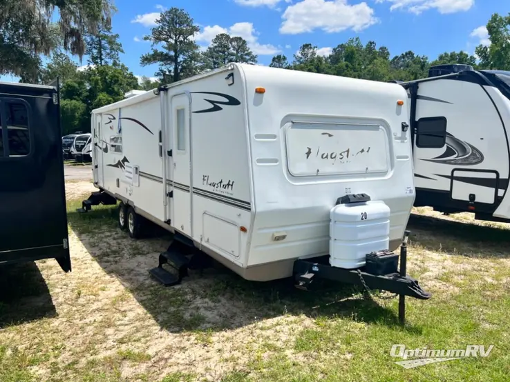 2006 Forest River Flagstaff Classic Super Lite 26RLS RV Photo 1