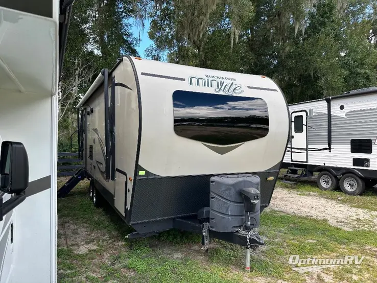 2019 Forest River Rockwood Mini Lite 2512S RV Photo 1