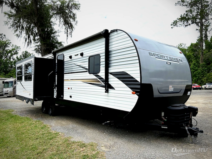 2024 KZ Sportsmen SE 303QBSE RV Photo 1