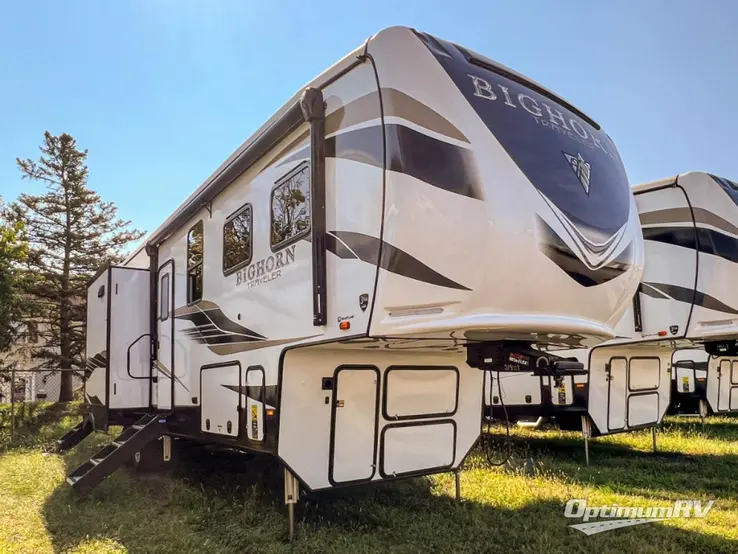 2023 Heartland Bighorn Traveler 37TB RV Photo 1