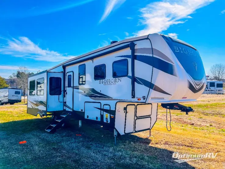 2023 Heartland Bighorn Traveler 32RS RV Photo 1