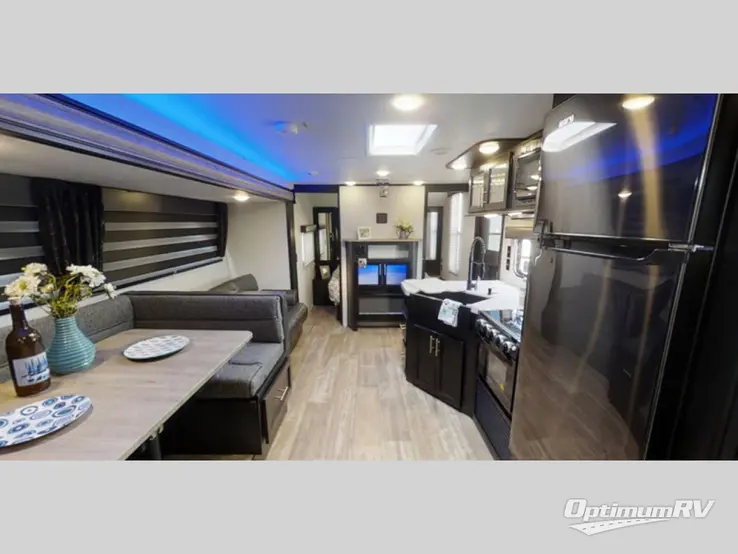 2021 Forest River Cherokee Grey Wolf 26DBH RV Photo 1