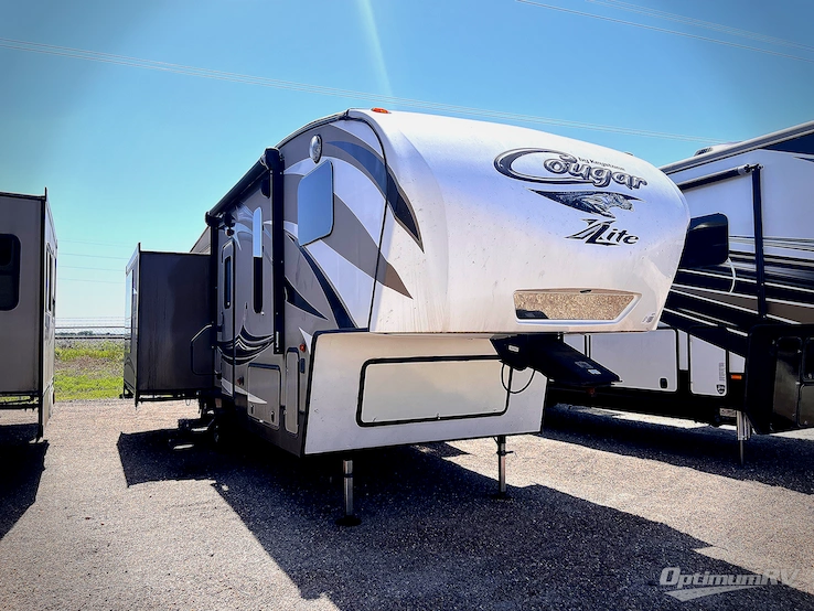 2015 Keystone Cougar 313RLI RV Photo 1