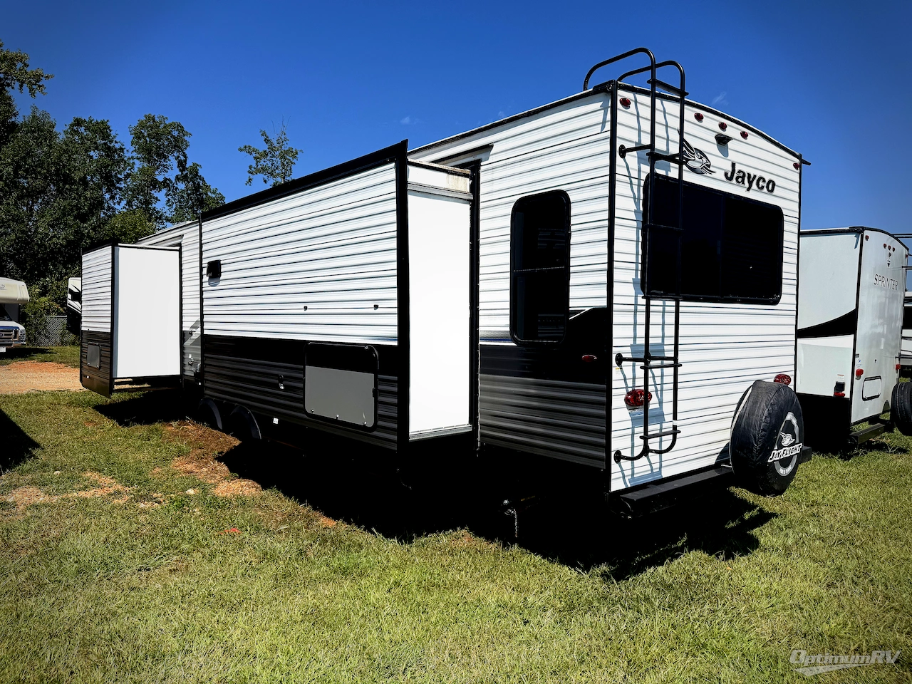 2024 Jayco Jay Flight 334RTS Photo 3