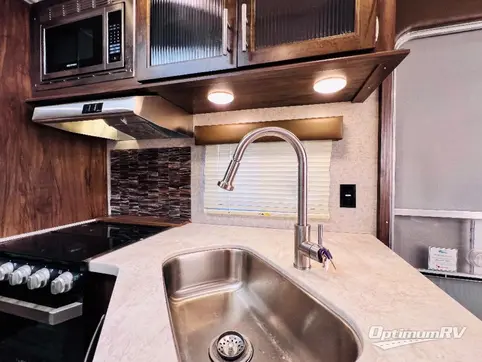 2019 Forest River Cherokee Grey Wolf 23MK RV Photo 4