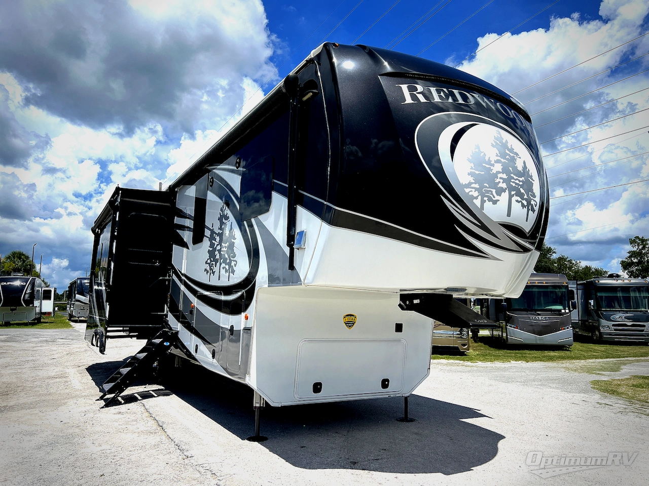 Used 2019 Redwood Redwood 3401RL Fifth Wheel at Optimum RV | Bushnell ...