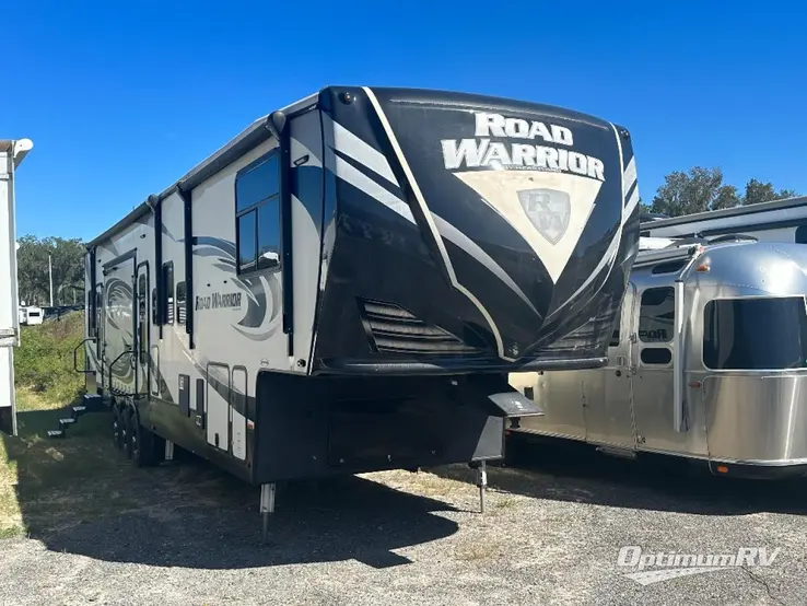 2018 Heartland Road Warrior 427 RV Photo 1