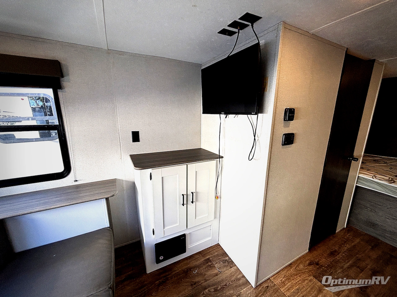 2021 Keystone Hideout Single Axle 177RD Photo 6