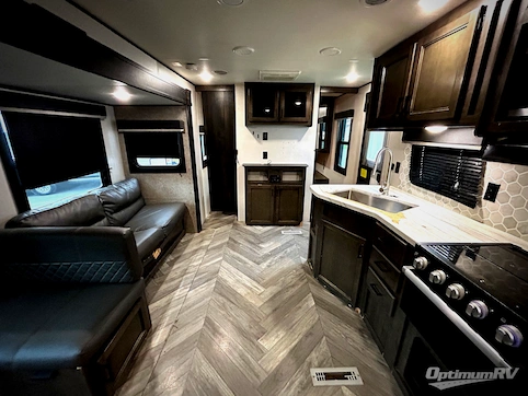 2021 Olympia Olympia 26BHS RV Photo 2