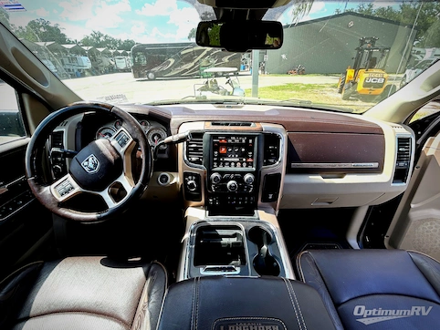 2017 Dodge Ram Long Horn 3500 RV Photo 4